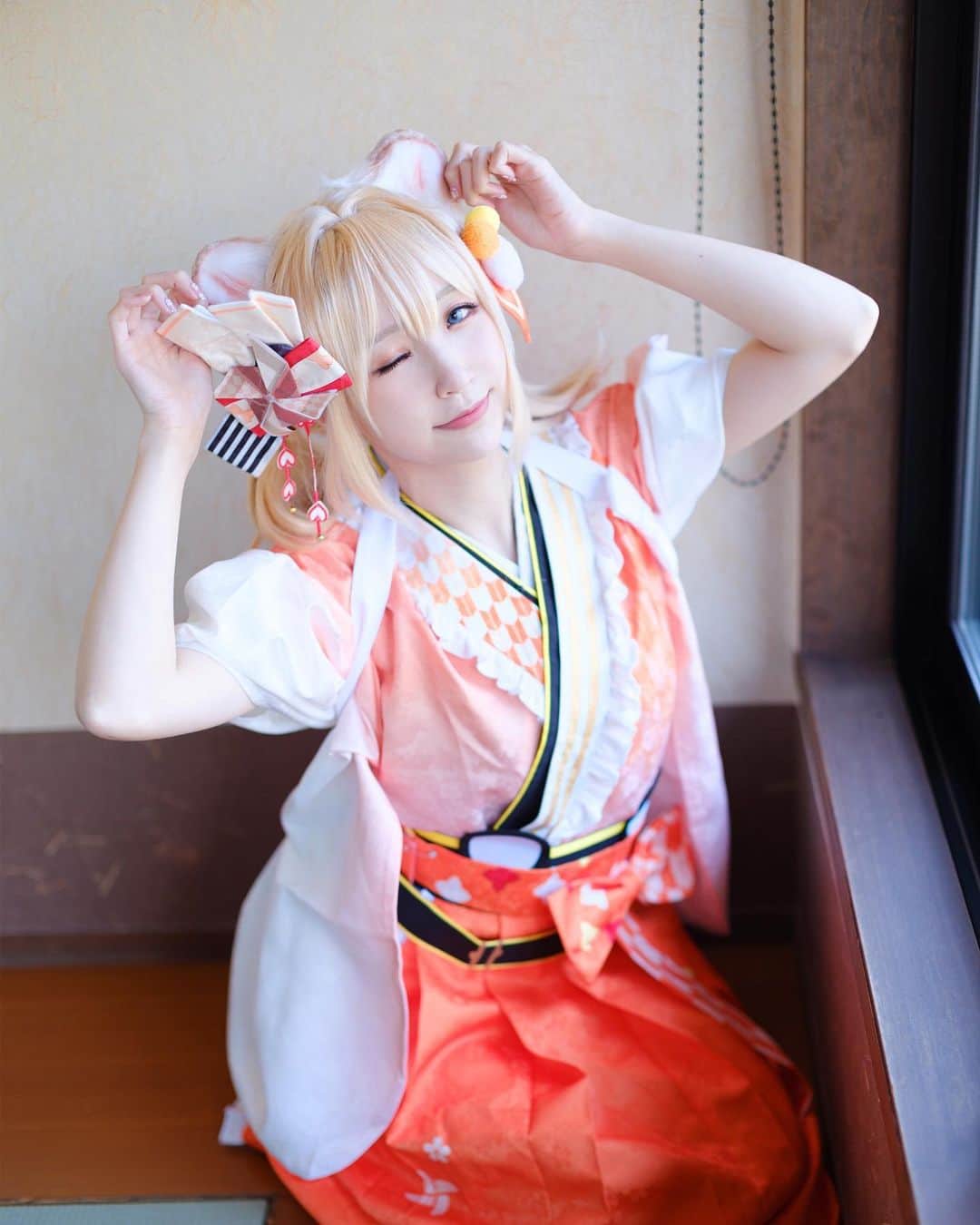 Sherryさんのインスタグラム写真 - (SherryInstagram)「- May Tier 1 - Iroha New Year Costume Tea time with Iroha : ♡｡ﾟ.(*♡´◡` 人´◡` ♡*)ﾟ♡ °・ ❣️Full set photo ► https://reurl.cc/WEd7Rk  潛水很久的風真銀♡ 終於來發新照片了!! 接下來又準備到外地拍攝新照片、6月的舞台表演還有動漫節 超級充實的!!! ヾ(≧O≦)〃ござる~  #cosplay#cosplayer #cosplaygirl #photo #cosplayphoto #cosplayersofinstagram #cosplayphotography #anime #silverxherecosplay #patreoncreator #patreonartist  #コスプレ　#コスプレイヤー　#コスプレイヤーさんと繋がりたい　#コスプレ写真」5月19日 17時41分 - silverxhere
