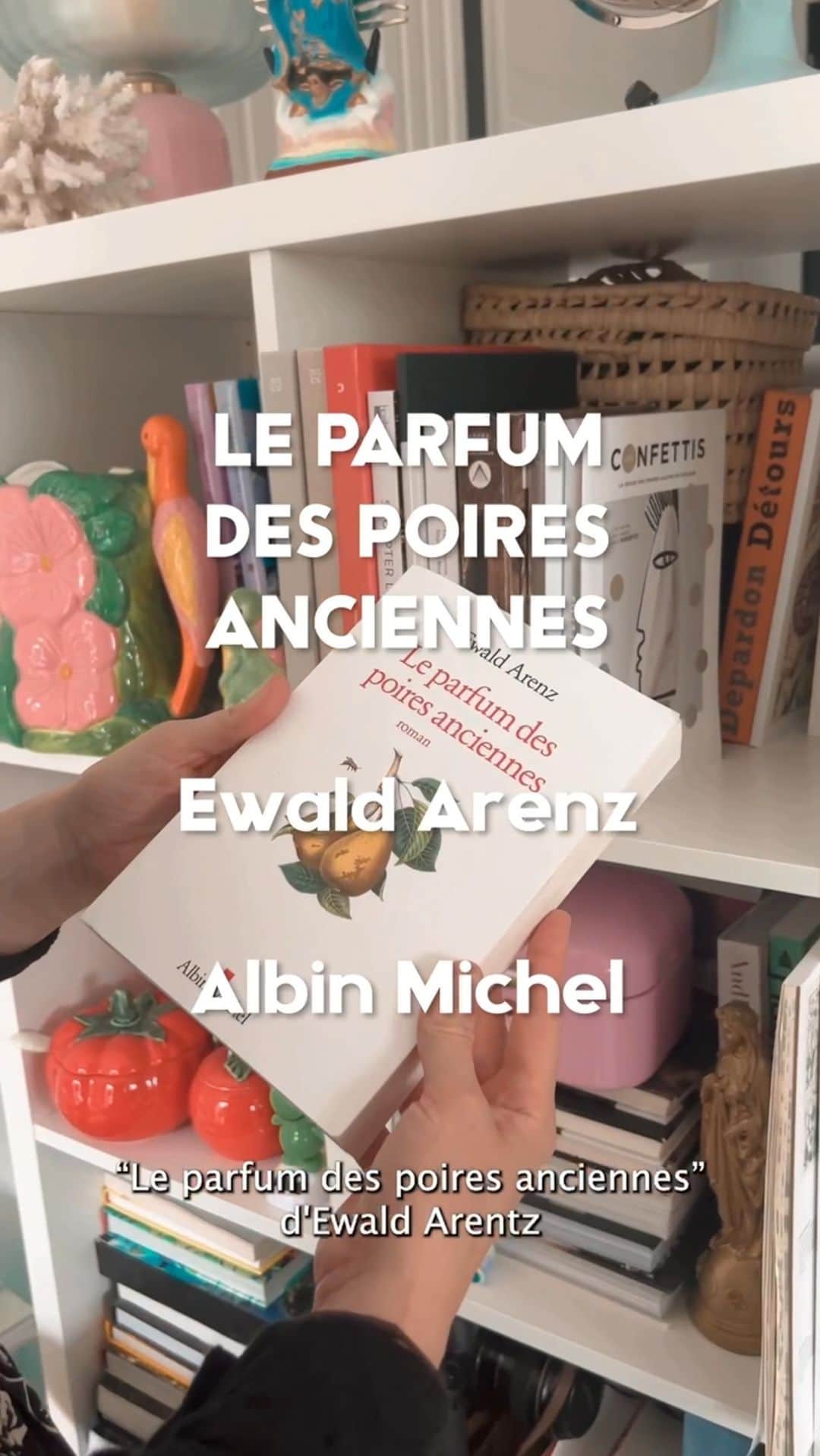 Elisaのインスタグラム：「Mon nouveau coup de cœur du mois chez @editionsalbinmichel   Si vous aimez les romans porteurs de sens, d’amour et d’espoir; ce livre est fait pour vous!  C’est une véritable ode à la différence et à la liberté à travers l’histoire de deux âmes qui se découvrent et se soignent mutuellement .  La nature qui les entoure, le fait de s’occuper des abeilles, des champs aura un rôle salvateur pour ces deux femmes qui peu à peu vont prendre la place qui est la leur, dans un monde jusqu’alors cruel à leur égard.  Je ne doute pas qu’il vous plaira autant qu’à moi!  Je vous embrasse, Elisa   Contenus réalisés en collaboration rémunérée」
