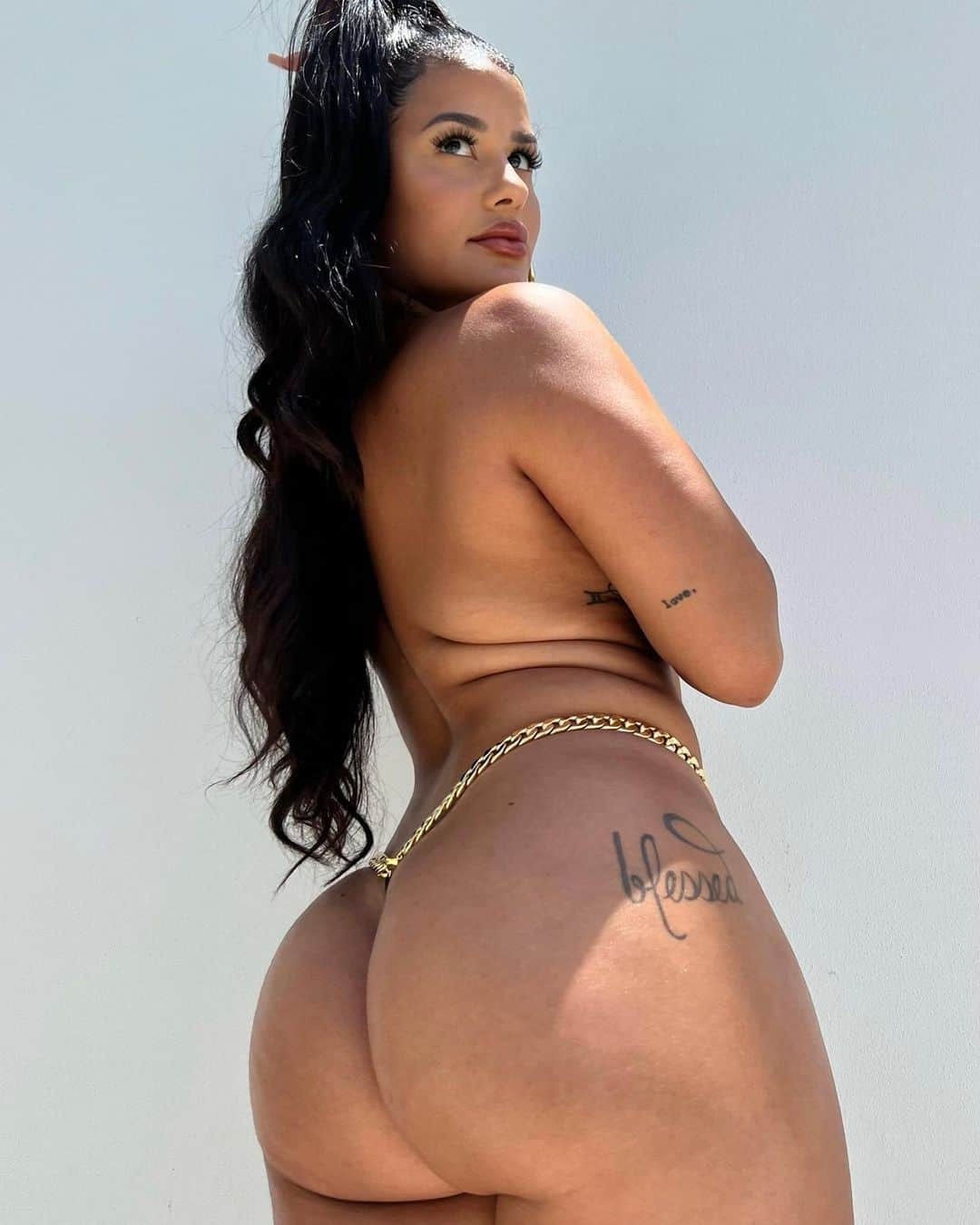 Katya Henry's explicit images-ready for viewing