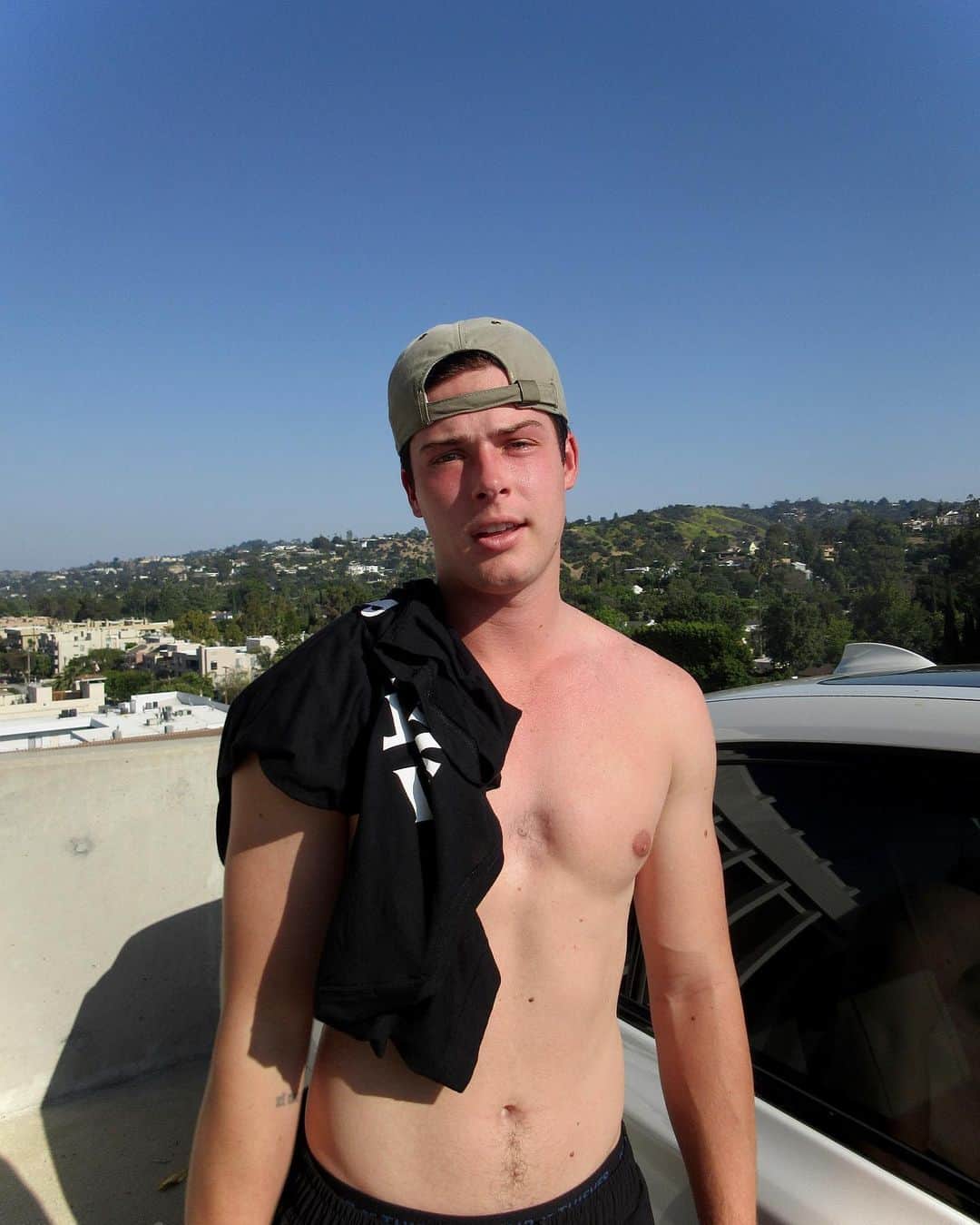 のインスタグラム：「Dad bod 2023 is in full effect」