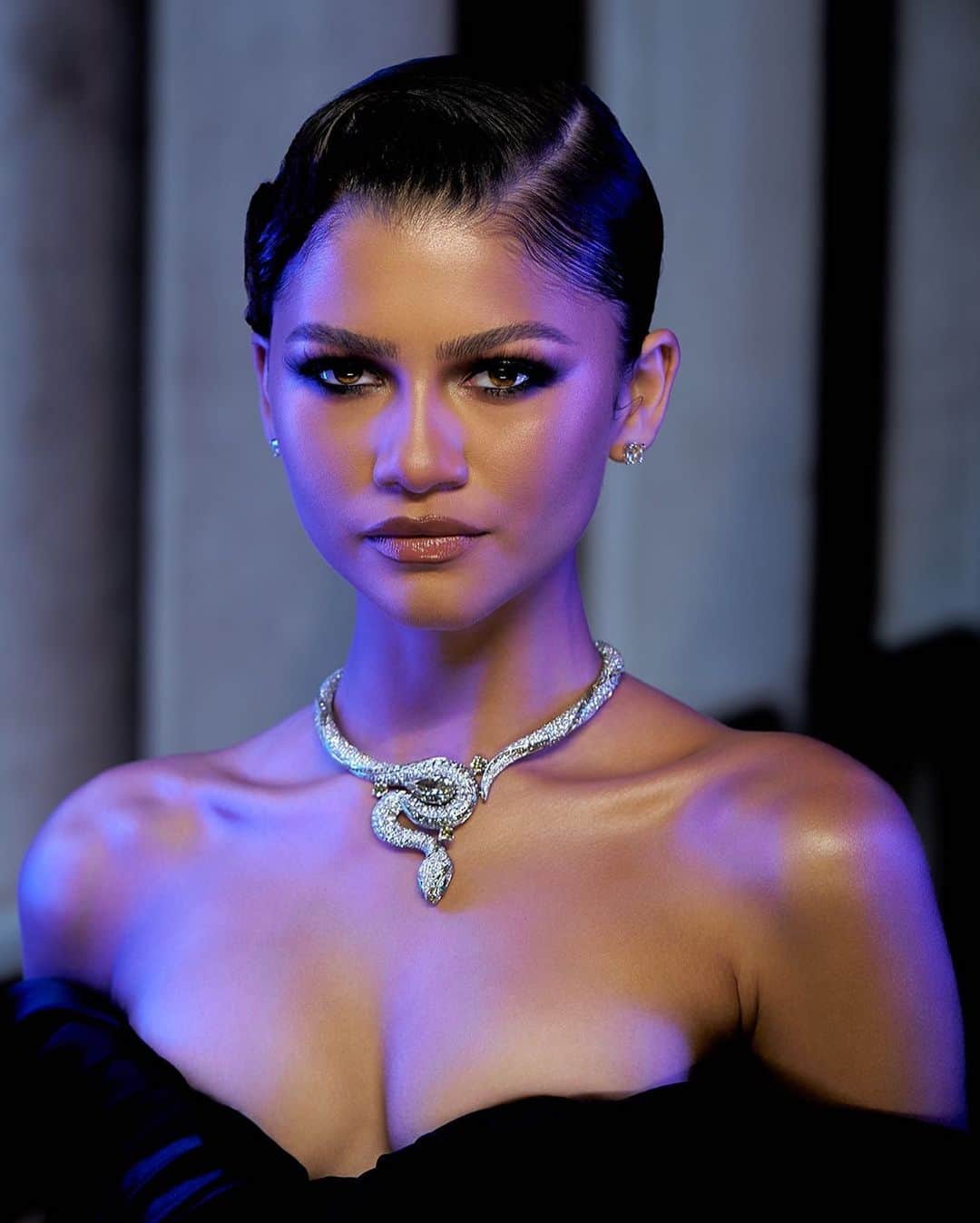 ゼンデイヤのインスタグラム：「@bulgari」