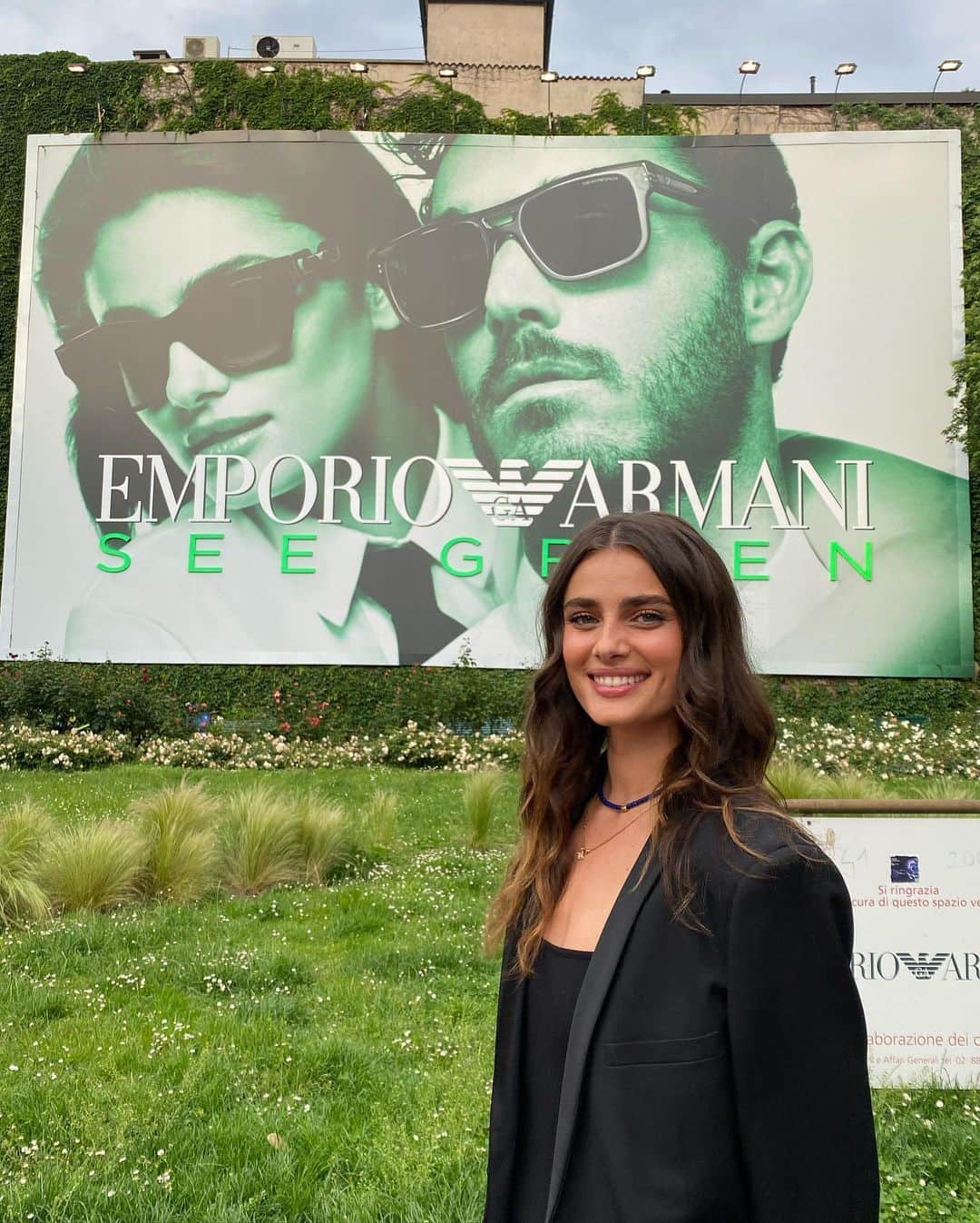 テイラー・ヒルのインスタグラム：「Ciao Milano!🇮🇹」
