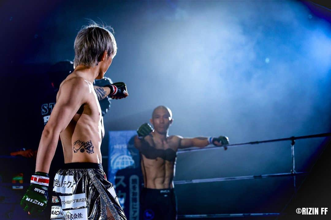 RIZIN FF OFFICIALのインスタグラム