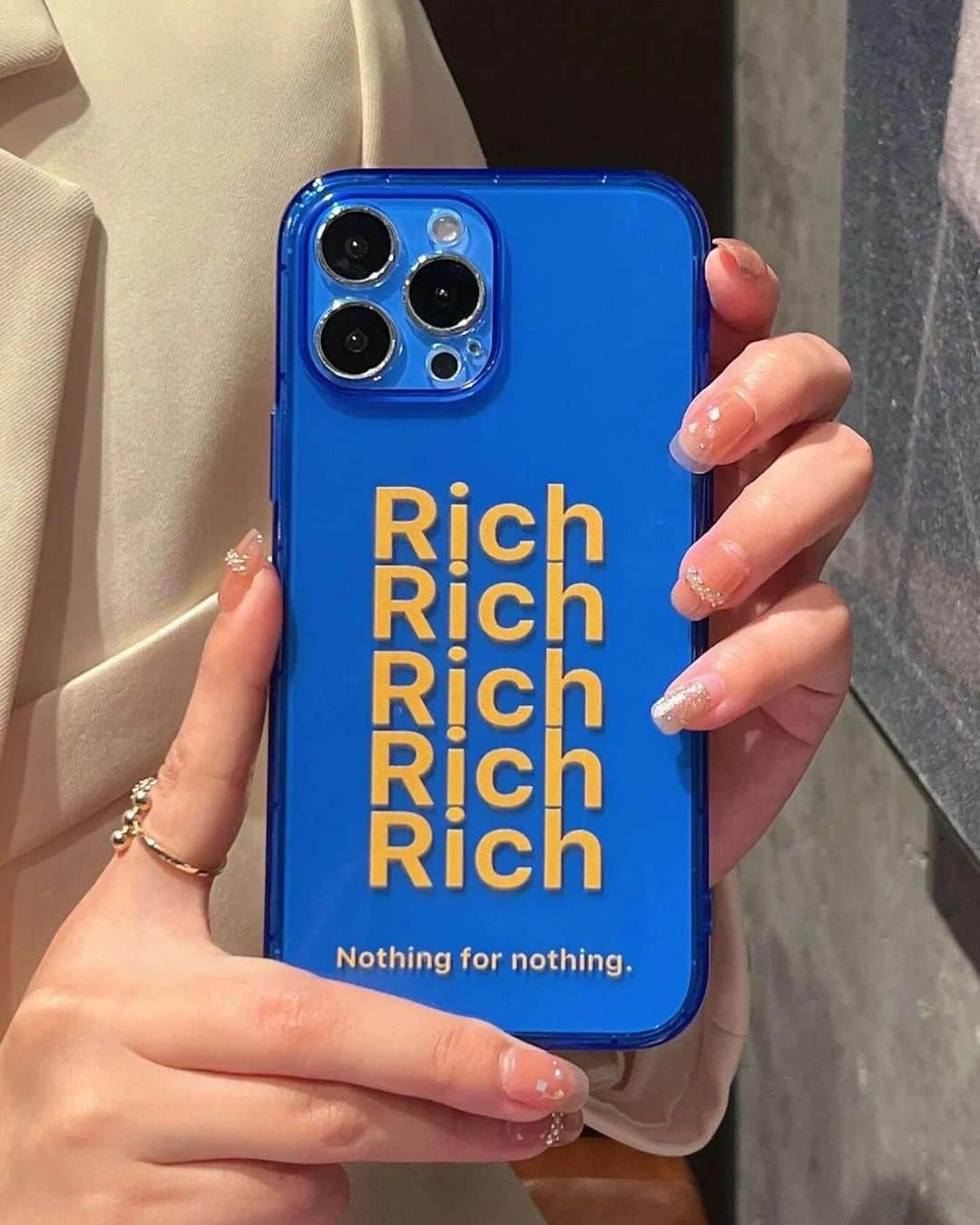 SHEINさんのインスタグラム写真 - (SHEINInstagram)「Make money moves and cash in with these phone cases 📱💰 Which one are you investing in? 👇  🔎9379522 10934202 8934482  #SHEIN #SHEINforAll #SHEINstyle #fashion #chic #saveinstyle」5月19日 20時12分 - sheinofficial