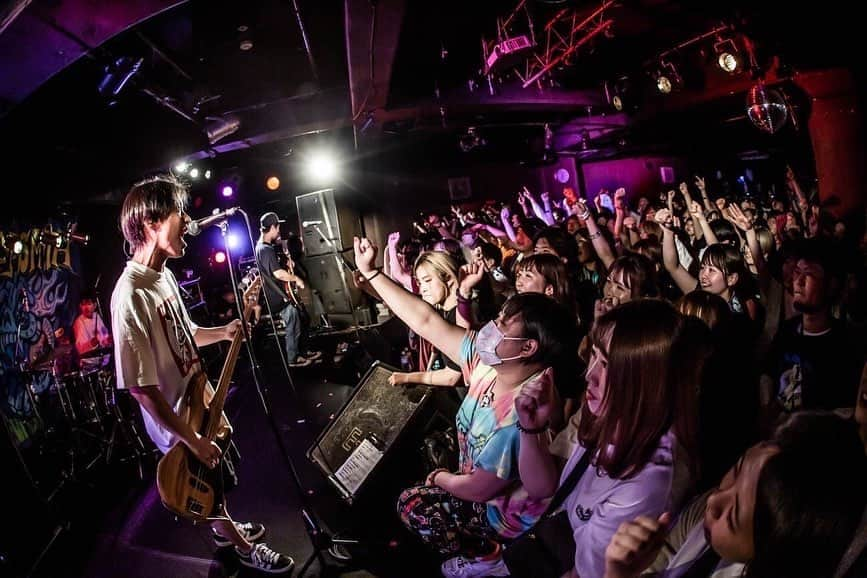 SHANKさんのインスタグラム写真 - (SHANKInstagram)「2023.5.14 HEY-SMITH "FULL CAPACITY TOUR 2023" 奄美 ROAD HOUSE ASIVI photo by @hayachinphoto  #SHANK #SHANK095 #SHANK095JPN」5月19日 20時17分 - shank095jpn