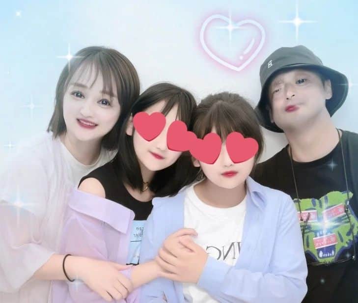 のインスタグラム：「盛れるはずの機能を混乱させるという、団長の才能。  #プリクラ#家族でプリクラ#盛れない」