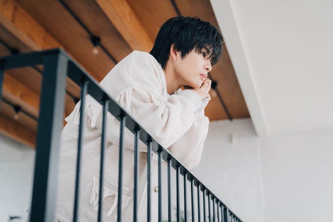 柊太朗のインスタグラム：「#花束とオオカミちゃんには騙されない  いよいよ。5/21(日)22時~ 最終回です この日まで沢山色んなことを考えました。 最後の最後までみとどけてください🐾   #花束オオカミ   #柊太朗」