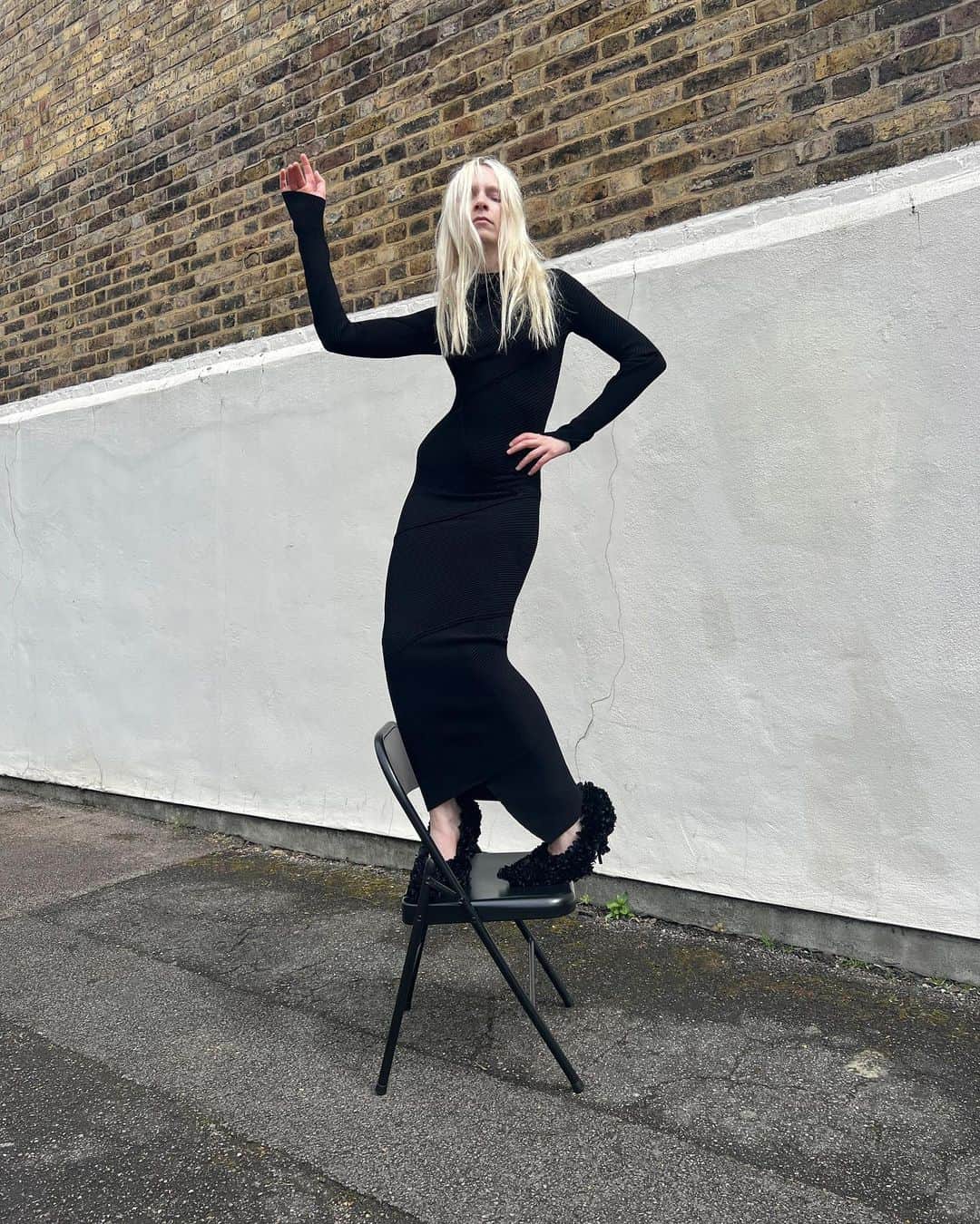 のインスタグラム：「Fall 23 Spiral Maxi Dress, and Marie-Antoinette Pump   Available in stores and on balenciaga.com」