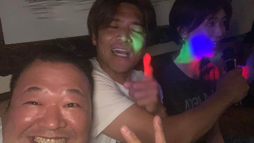 豊ノ島大樹さんのインスタグラム写真 - (豊ノ島大樹Instagram)「栄光の架橋サイコーだなぁ。  そしてこの仲間がサイコーすぎる。  もっとみんなと写真撮ればよかった。  次はもっと撮ろう。笑  みんな撮ってね。  #豊ノ島 #高知 #宿毛 #オールスター合唱バトル #栄光の架橋」5月19日 21時02分 - toyonoshima_daiki