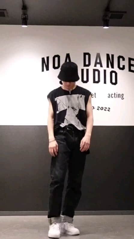 滝澤諒のインスタグラム：「🕺🕺🕺#movinon #elliottyamin #dance #japanese #followme」