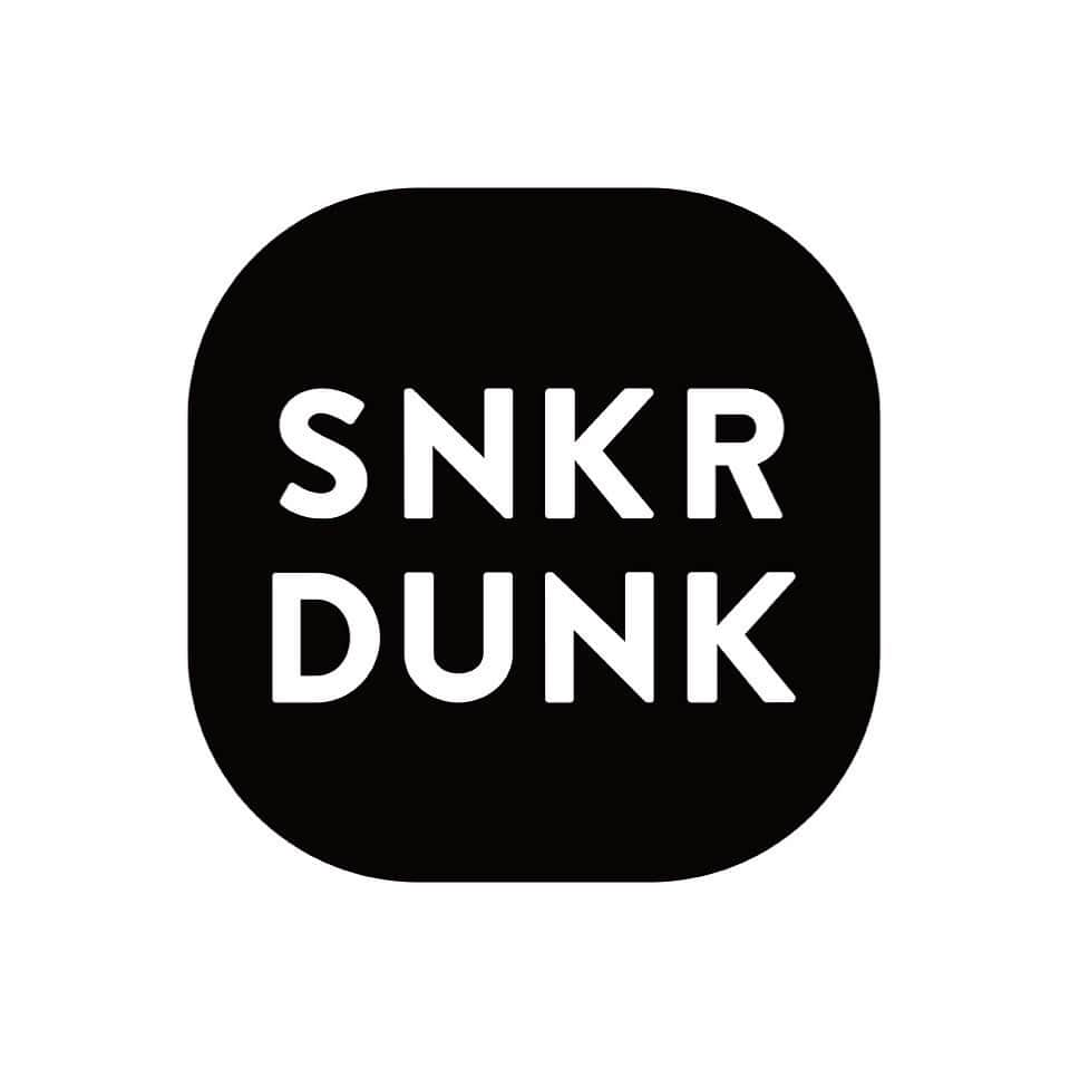 名古屋パルコさんのインスタグラム写真 - (名古屋パルコInstagram)「【西館2F SNKRDUNK】  5/20(Sat) NEW OPEN！  国内最大規模のスニーカーフリマアプリ「スニーカーダンク（SNKRDUNK）」の国内3店舗目、東海地区初の直営店になります。  店頭ではアプリ内で購入できるスニーカー・ストリートウェアの一部を実際に手に取り、その場での購入が可能となります。  加えて持ち込み専門店の「SNKRDUNK DROP」を併設した店舗のため、アプリ上で取引が成立した商品のお持ち込みも可能です。  ----------- @snkrdunk @snkrdunk_nagoya_parco  #snkrdunk #スニーカーダンク #スニダン #スニーカーダンク名古屋 #スニダン名古屋」5月19日 21時10分 - parco_nagoya_official