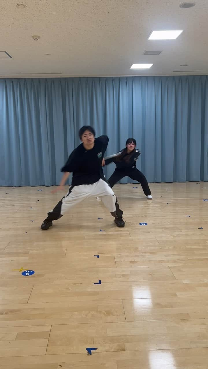 細川優のインスタグラム：「THE FORMULA/ @iamwill @liltunechi   choreo by @yuhosokawa   #theformula #william #lilwayne #dance  #hiphop #randb #lesson #ダンス #ヒップホップ #ダンスレッスン #choreograph #avexdancemaster #吉本興業 #振付 #yu #yuhosokawa #細川優」