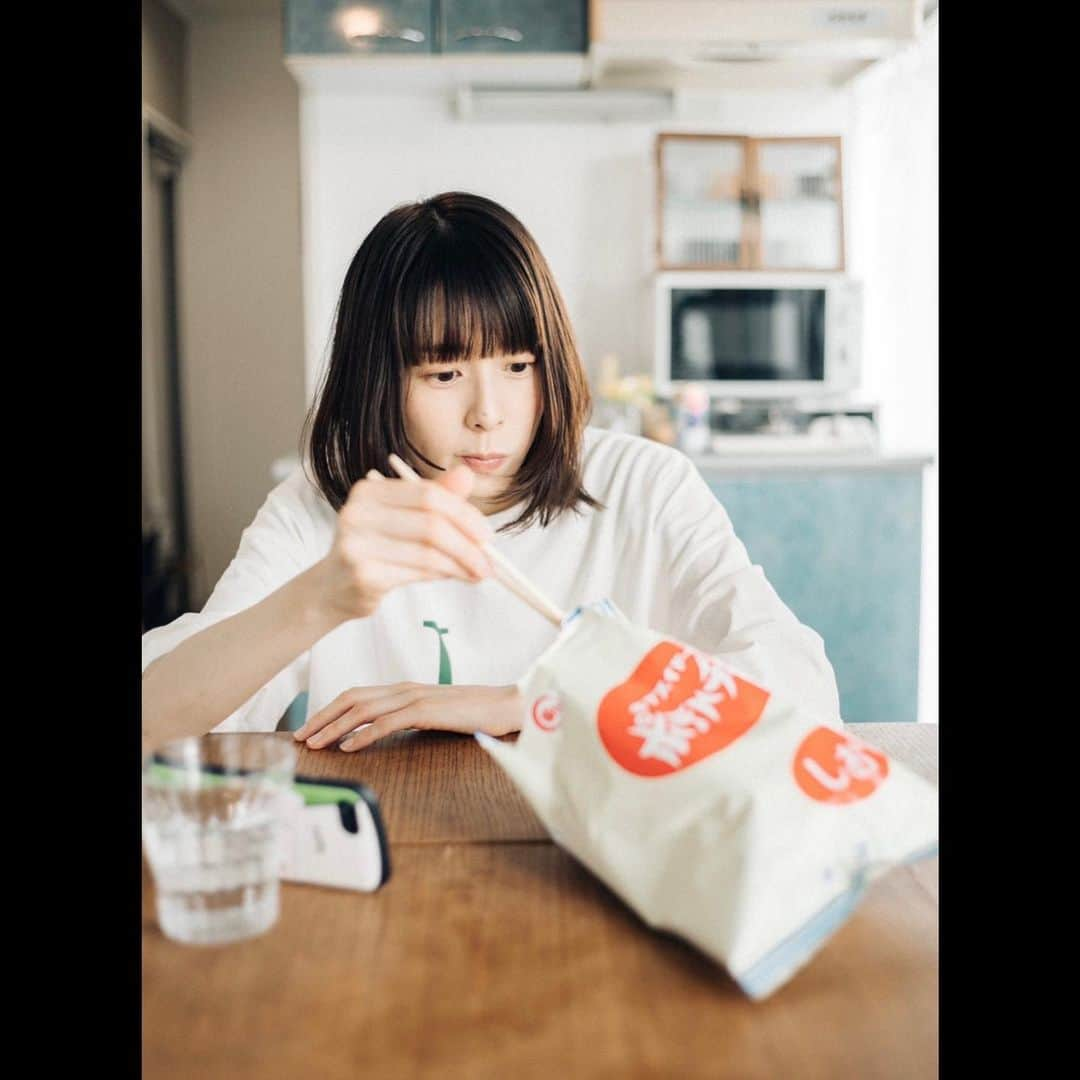 吹越ともみさんのインスタグラム写真 - (吹越ともみInstagram)「#金曜日のフキコシトモミ ㅤㅤㅤㅤㅤㅤㅤㅤㅤㅤㅤㅤㅤ ㅤㅤㅤㅤㅤㅤㅤㅤㅤㅤㅤㅤㅤ ㅤㅤㅤㅤㅤㅤㅤㅤㅤㅤㅤㅤㅤ #今週もお疲れ様でした #自分ファーストな #休日 #🍟#🍟#🍟#😏」5月19日 21時25分 - fukitomo