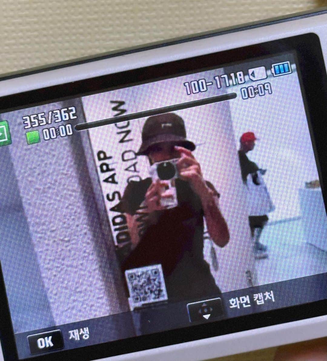 のインスタグラム：「간만에 일본 갔는데 사진 정말 열심히 안찍은 나, 음식 사진만 가득한 나.. 반성합니다🫠」