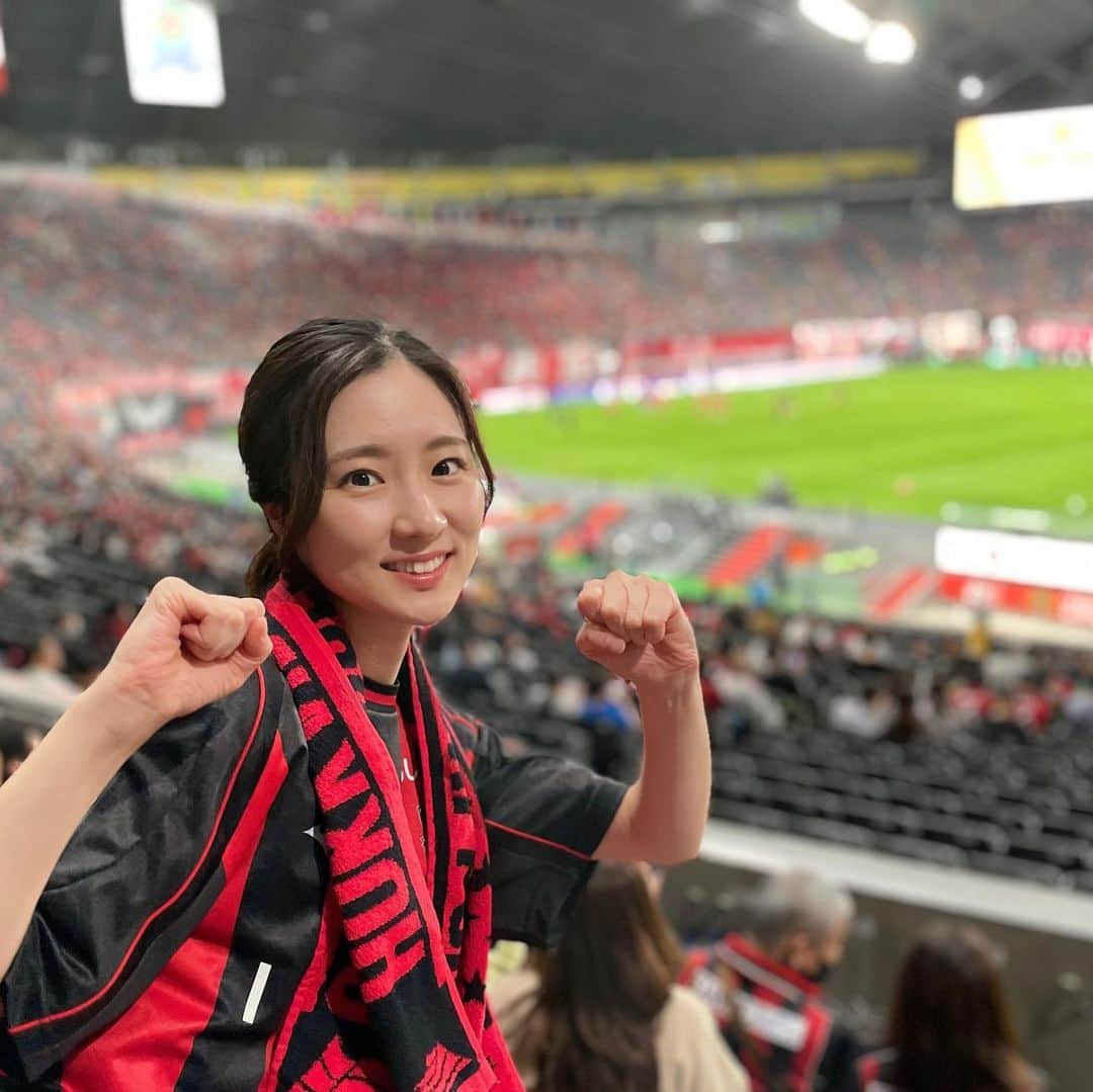 世永聖奈さんのインスタグラム写真 - (世永聖奈Instagram)「⚽️ ⁡ ⁡ ３連勝！最高です！ ⁡ 仕事終わりにいっっっそいで札幌ドーム！ ⁡ 間に合った！ ⁡ ⁡ #北海道コンサドーレ札幌 #コンサドーレ札幌 #consadole #consadolls  #3連勝 #札幌ドーム #仕事人ナイト」5月19日 22時02分 - hbc_yonagasena