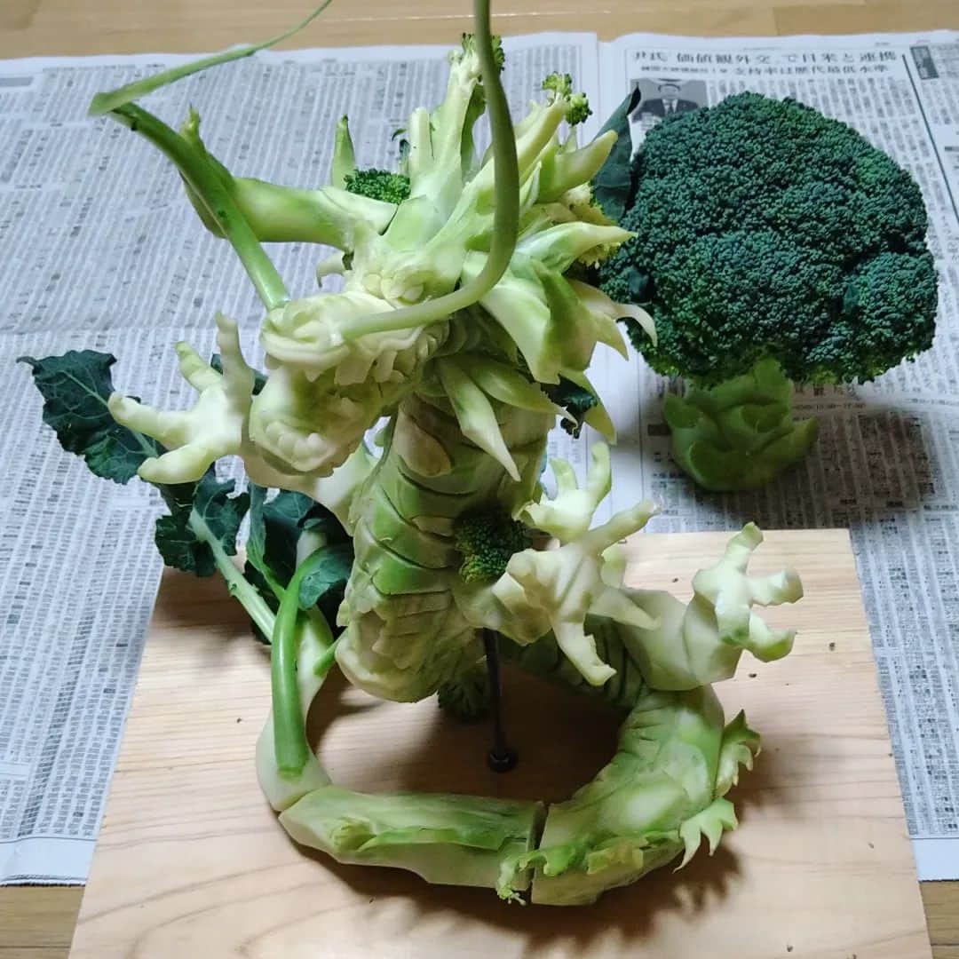 gakuのインスタグラム：「🥦🐲百獣のカイドウ  #ワンピース #カイドウ #中国彫刻 #carving #野菜彫刻」