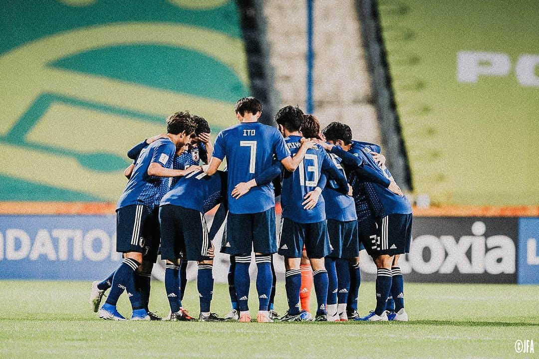 Ｊリーグさんのインスタグラム写真 - (ＪリーグInstagram)「まもなく開幕⚽️ FIFA U-20 ワールドカップアルゼンチン2023🇦🇷  絶対に負けられない戦いが始まる🔥 選手に熱いエールを届けましょう🇯🇵  そこで今回はFIFA U-20 ワールドカップポーランド2019を振り返ります‼️  #山田康太 #宮代大聖 #瀬古歩夢 #西川潤 #菅原由勢 #齊藤未月  #U20日本代表 #jfa #daihyo #サッカー日本代表  #Jリーグ #jleague #サッカー #soccer #football」5月19日 22時34分 - jleaguejp