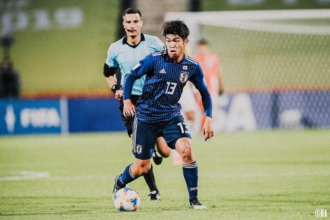 Ｊリーグさんのインスタグラム写真 - (ＪリーグInstagram)「まもなく開幕⚽️ FIFA U-20 ワールドカップアルゼンチン2023🇦🇷  絶対に負けられない戦いが始まる🔥 選手に熱いエールを届けましょう🇯🇵  そこで今回はFIFA U-20 ワールドカップポーランド2019を振り返ります‼️  #山田康太 #宮代大聖 #瀬古歩夢 #西川潤 #菅原由勢 #齊藤未月  #U20日本代表 #jfa #daihyo #サッカー日本代表  #Jリーグ #jleague #サッカー #soccer #football」5月19日 22時34分 - jleaguejp