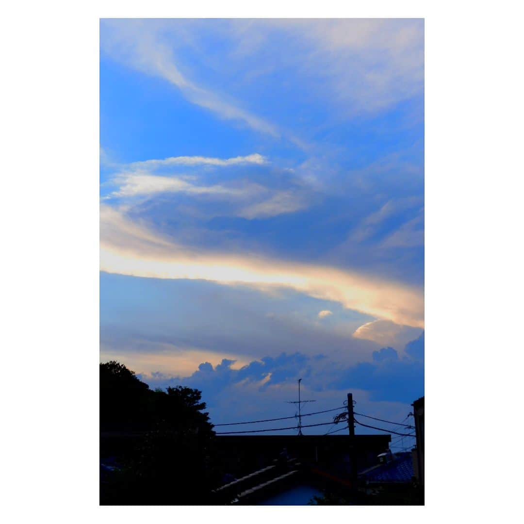 大塚咲さんのインスタグラム写真 - (大塚咲Instagram)「#青 #景色  #写真 #photography  #SAKIOTSUKA」5月19日 23時04分 - otsukasaki_