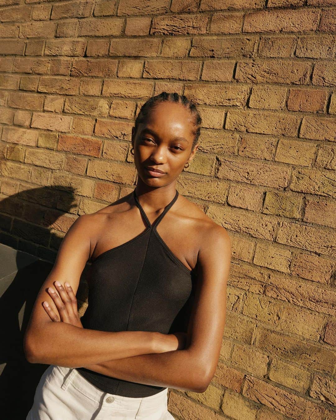 ラグ&ボーンのインスタグラム：「KNITS FOR SPRING. The Essential Rib Halter.」