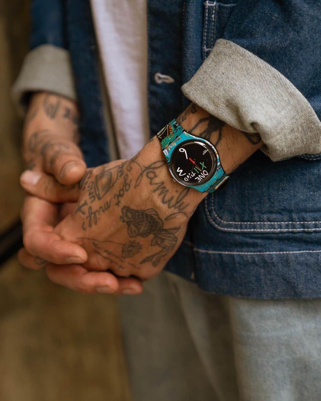 Swatchのインスタグラム：「Wearable art at its finest #Swatch #SwatchArtJourney #SwatchxBasquiat @basquiatofficial」