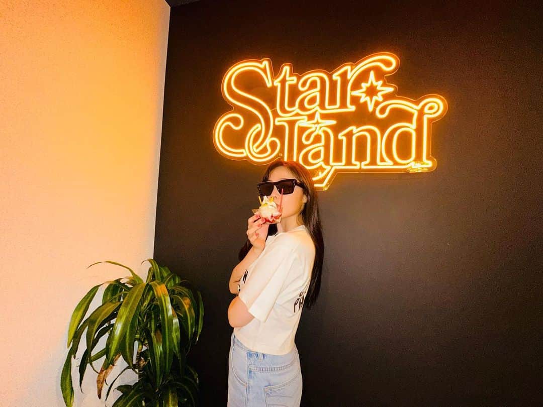 鷲尾伶菜のインスタグラム：「Hi🪽Osaka @starland.ice」