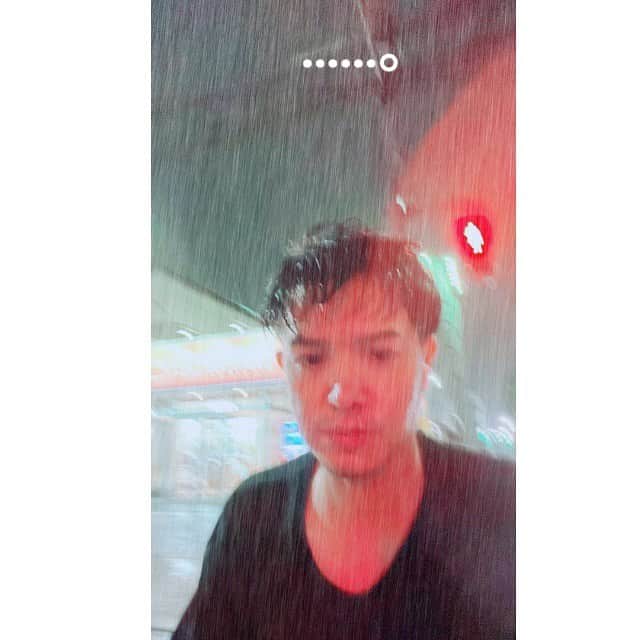 田村良太さんのインスタグラム写真 - (田村良太Instagram)「雨の日のルーティン☔️」5月20日 2時22分 - billy.tamura