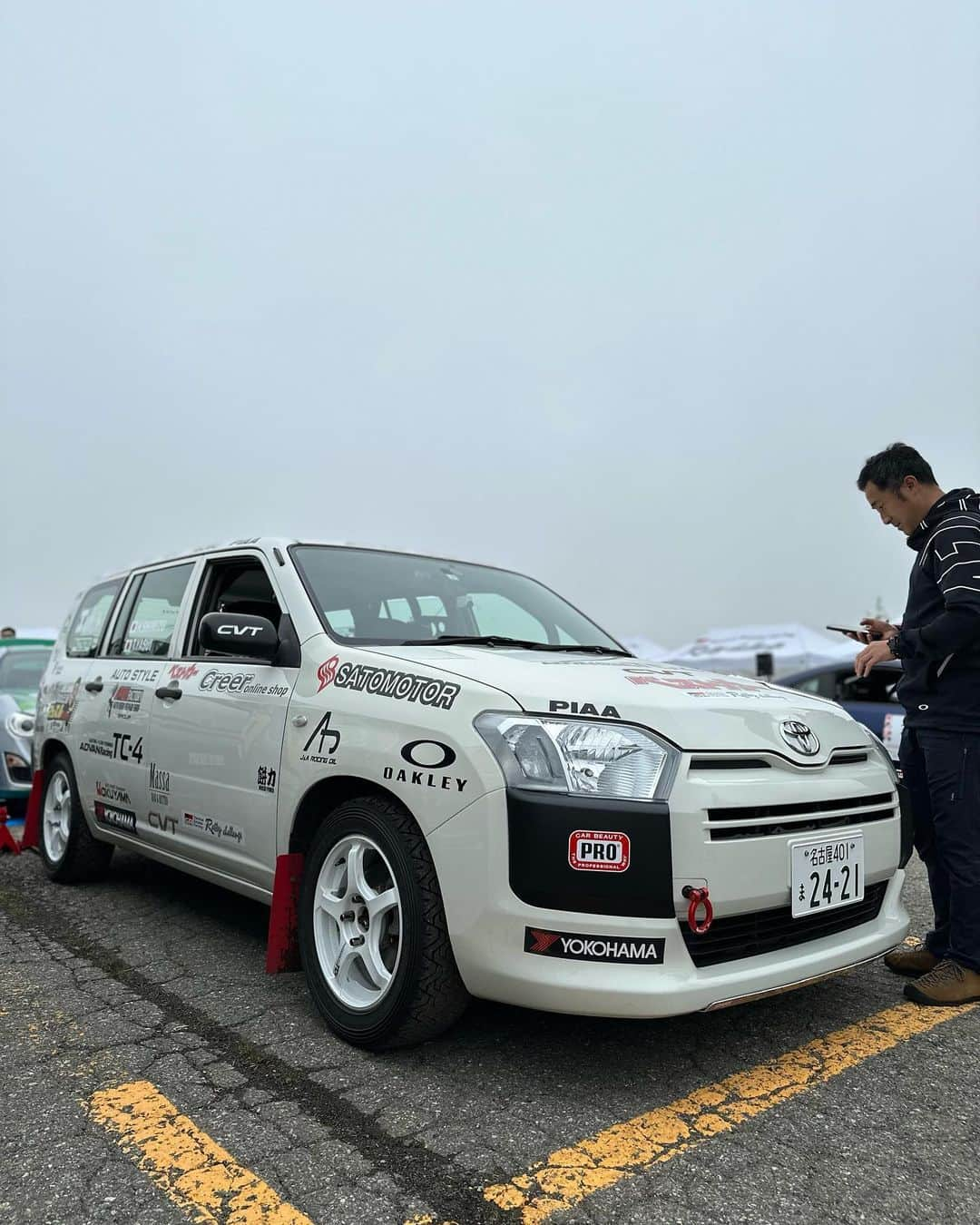 清水宏保さんのインスタグラム写真 - (清水宏保Instagram)「本日より福井県勝山市にてトヨタガズーレーシングラリーチャレンジです。  #エムリット #ナヴィック #佐藤自動車工場 #黒田モータース #MASSA #新生ユニオンAUTOSTYLE #浅野 #かわべ接骨院 #VCOLLECTION #横浜ゴム #ADVAN #PIAA #RECARO #港北自動車 #オクヤマ #ROWEN #DIXCEL #餅力 #大磯屋 #エイブル #株式会社エイブル #株式会社タイカ #株式会社SGC #株式会社めもるホールディングス #株式会社サン建築設計」5月20日 13時19分 - shimizu27hiroyasu