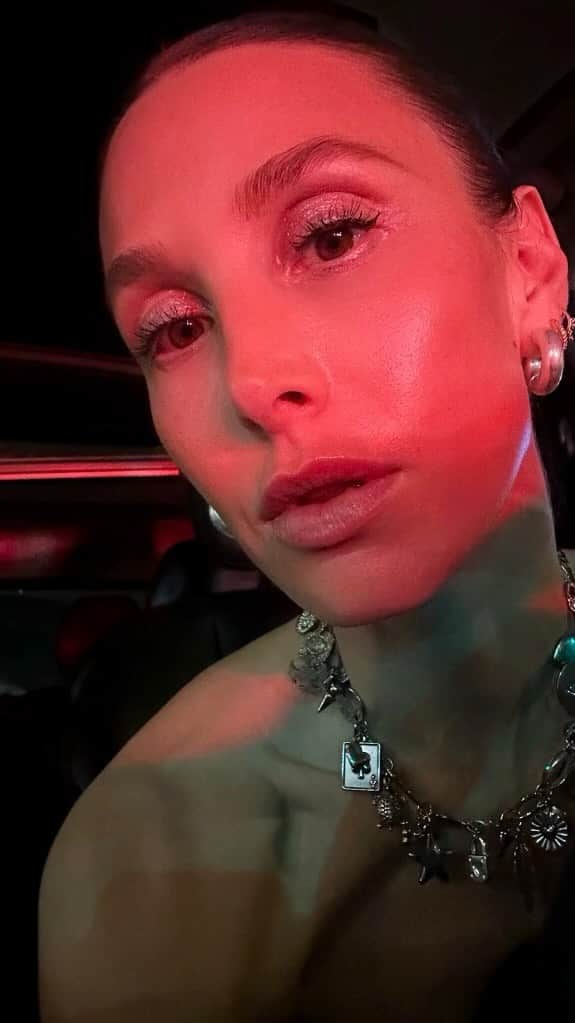 ホイットニー・ポートのインスタグラム：「Let’s wash all of this off. Shall we? Head to whitneyport.com for my most recent NIGHTIME SKINCARE ROUTINE and shop it all. You’ll find my edit in WHIT’S CURATIONS under the SHOP menu!」