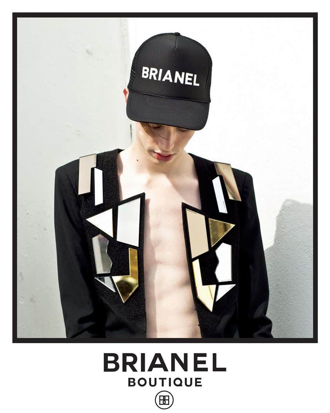 ブライアン・リッテンバーグのインスタグラム：「Ⓑ  BRIANEL TRUCKER HAT ARCHIVAL MIRRORED BLAZER  #BRIANLICHTENBERG」