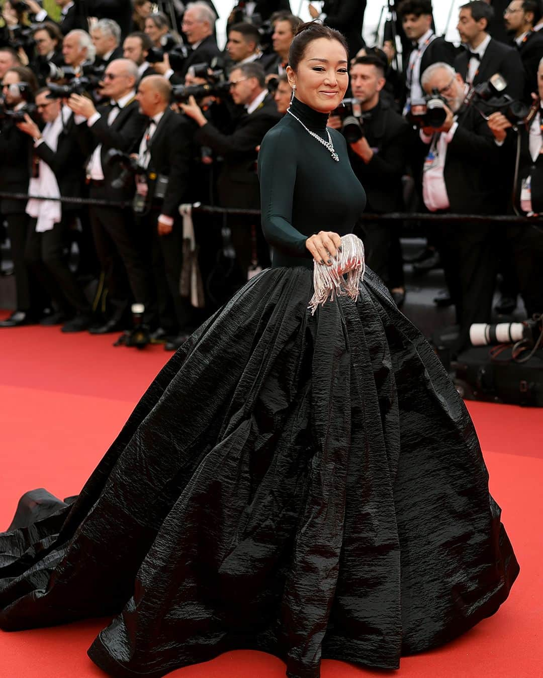 ゴールデングローブ賞さんのインスタグラム写真 - (ゴールデングローブ賞Instagram)「Opening day fashion at Cannes is always top tier. 👌⭐  #Cannes2023 #RedCarpet #CelebrityFashion」5月20日 6時15分 - goldenglobes