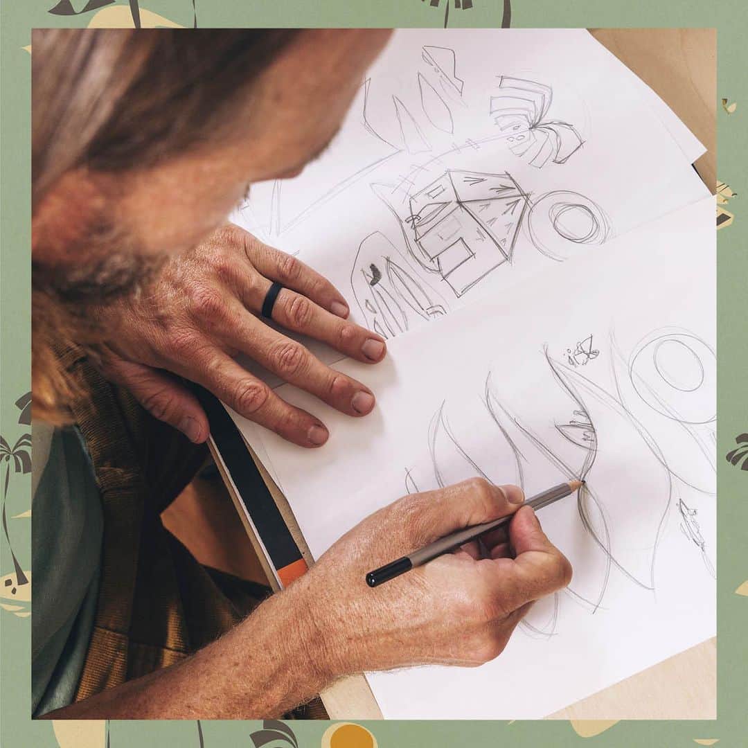 hurleyさんのインスタグラム写真 - (hurleyInstagram)「Behind the scenes — from pen to paper to paint — of the Secret Spot Collection by Hurley x @nickkuchar, designed on Oahu with Aloha. Learn more at the link in bio 🌴」5月20日 7時00分 - hurley