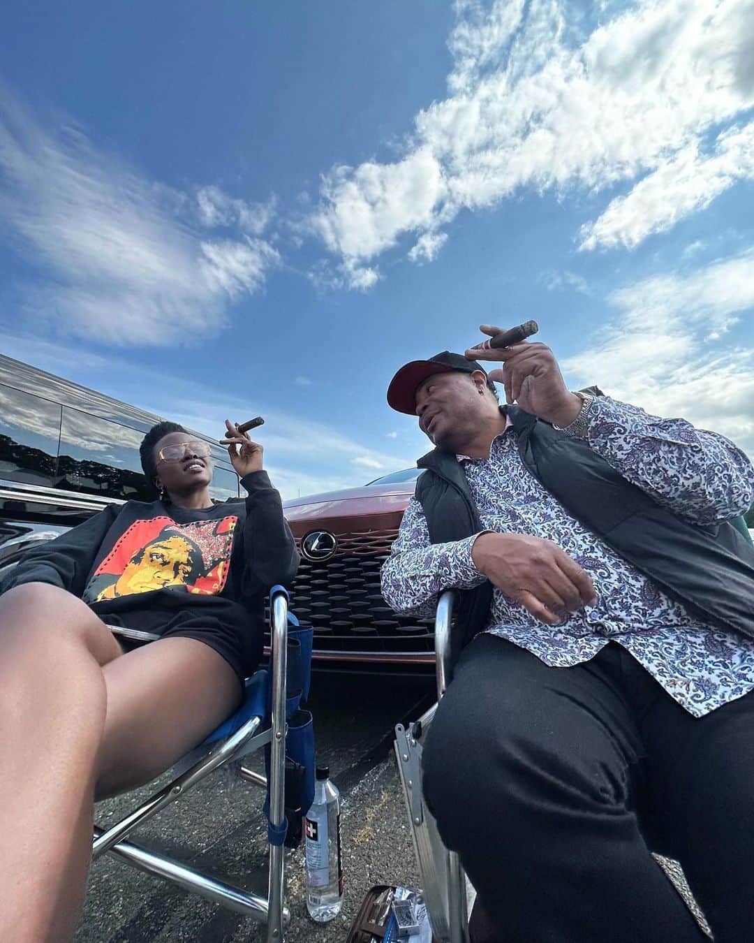 ダナイ・グリラのインスタグラム：「Vibing with Vincent. #FridayMood ☀️」