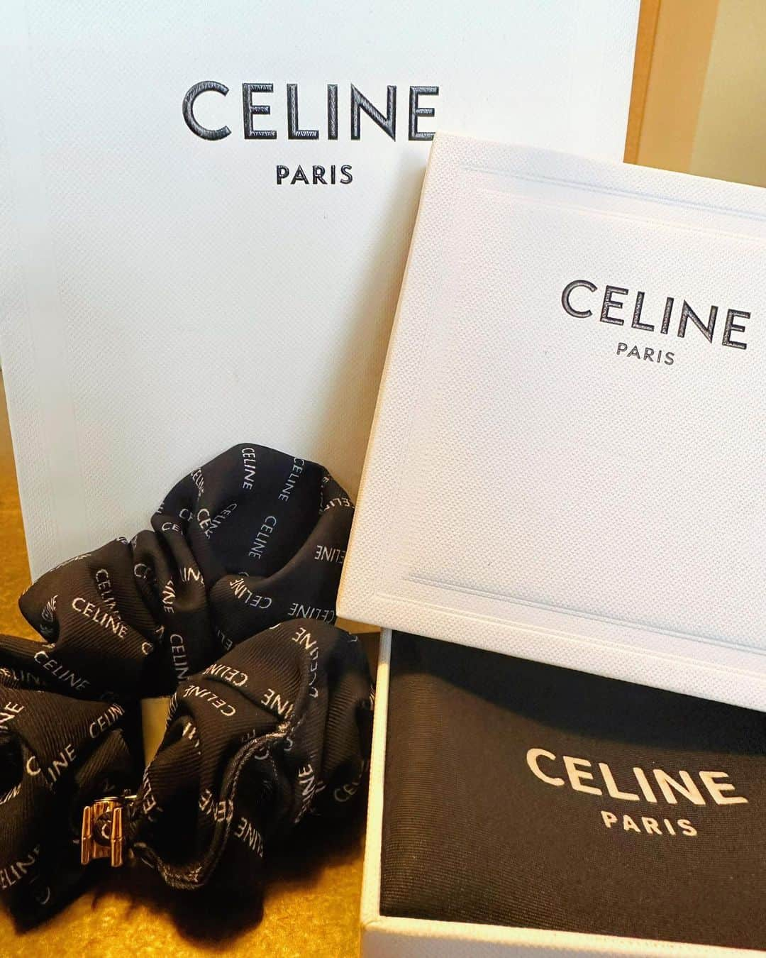 ゆいぱんさんのインスタグラム写真 - (ゆいぱんInstagram)「可愛い💛  #CELINE」5月20日 8時09分 - yuipan1221