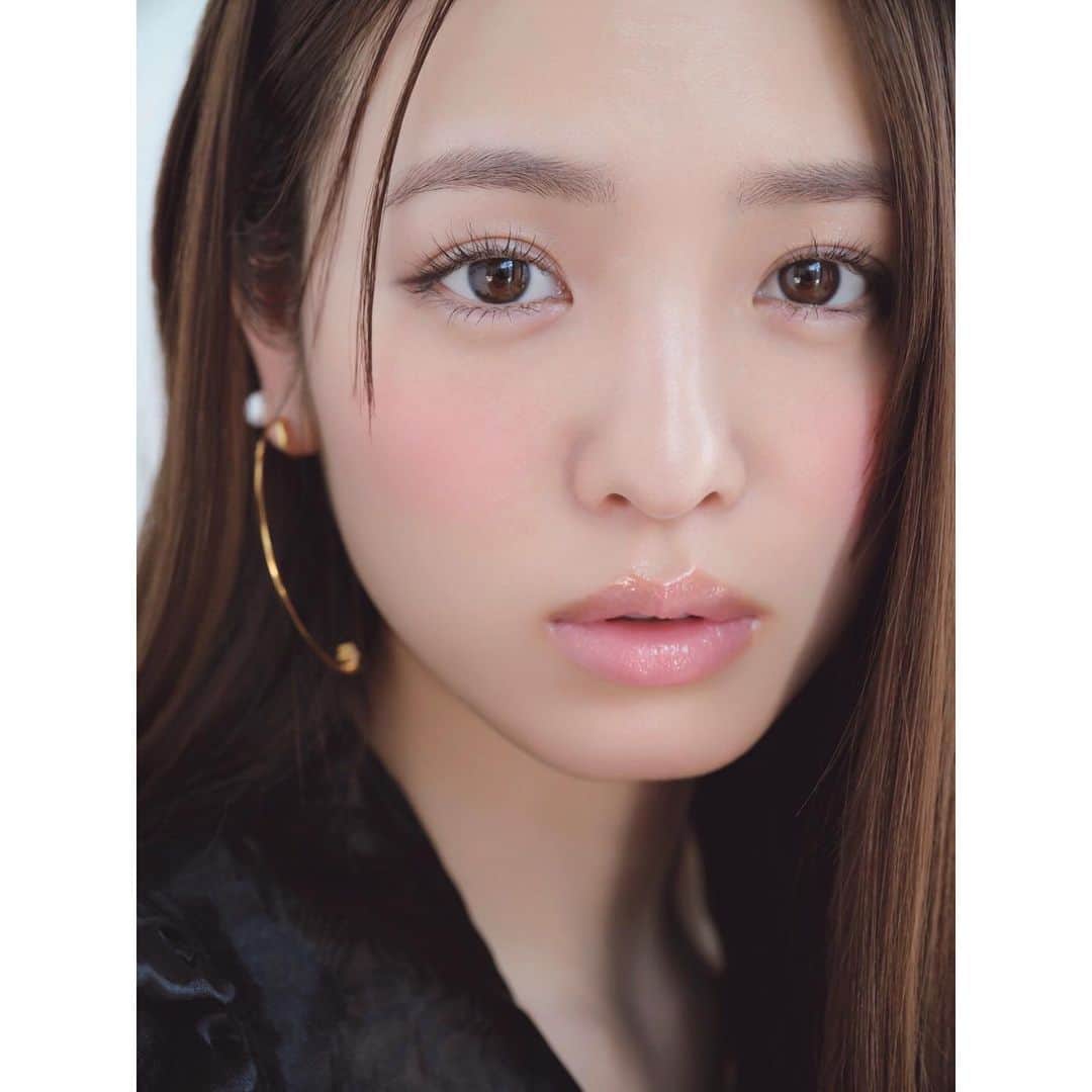 河嶋希のインスタグラム：「@nonno_magazine #横田真悠＃河嶋希」