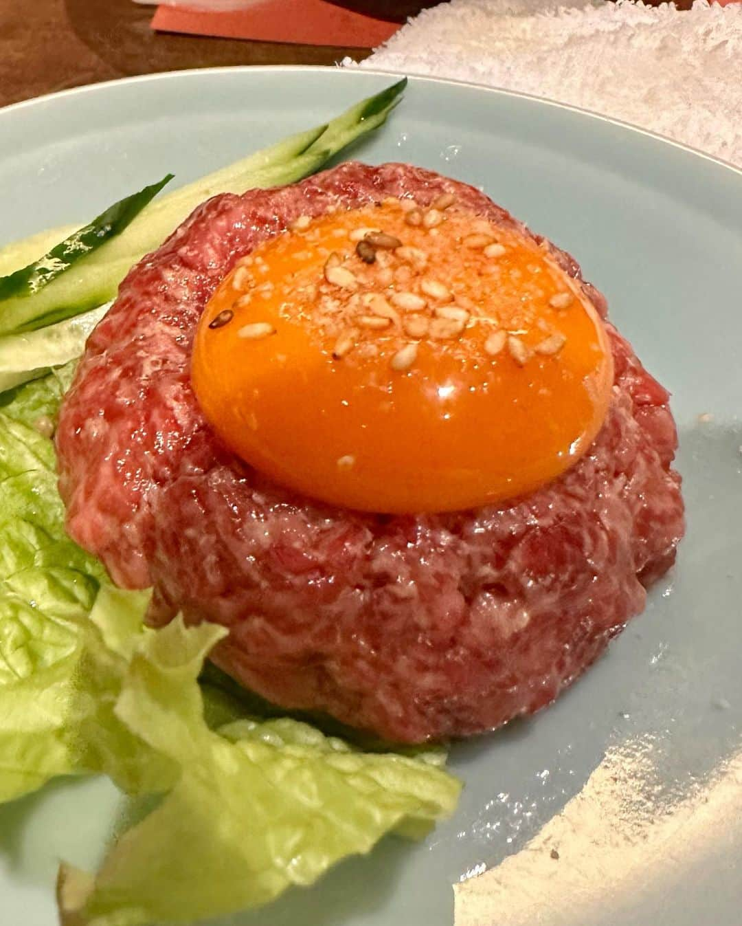 イトウジュン（タイ料理研究家）さんのインスタグラム写真 - (イトウジュン（タイ料理研究家）Instagram)「いつものお仕事メンバーでミーティングはやっぱり【静龍苑】 牛タンお代わりしすぎて1人2人前は食べたような🤣 裏メニューの バジルミノ ローストビーフ は外せない〜😍❤️  一緒に美容のお仕事したい人　募集します  #静龍苑 #清洲白河 #予約困難店  #焼肉スタグラム  #熟成タン #肉スタグラム  #焼肉  #肉食女子 #肉好きな人と繋がりたい  #東京焼肉グルメ  #東京グルメ」5月20日 9時28分 - junito.13