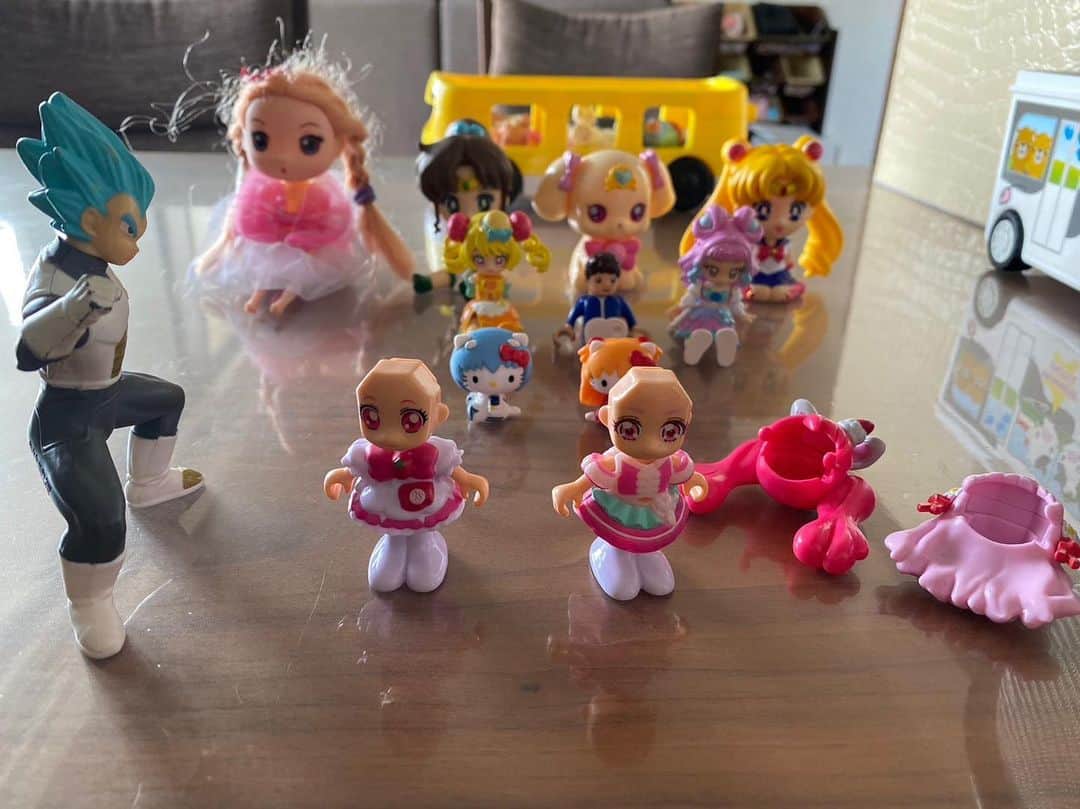 のインスタグラム：「ポーカー大会☺️ みんな応援してくれてる✨😂」