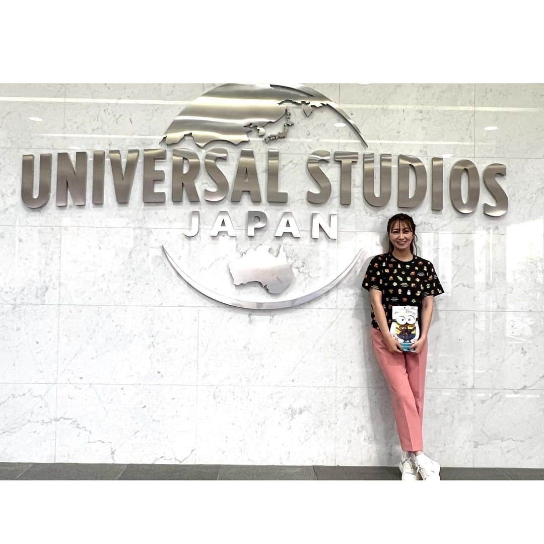 崎山一葉さんのインスタグラム写真 - (崎山一葉Instagram)「* 2週目のユニバーサルスタジオジャパンは #ミニオンズ たちに会いに行く時間でした🍌  pic2. USJの人文字🤭  撮影後には マリオのTシャツ買ったぞー♪  @universal_studios_japan」5月20日 10時46分 - kazuha_sakiyama
