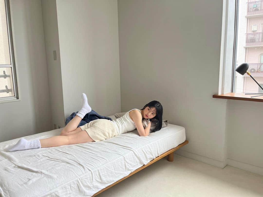 鎮西寿々歌さんのインスタグラム写真 - (鎮西寿々歌Instagram)「ちらっ🤍」5月20日 22時03分 - tarasuzuka24