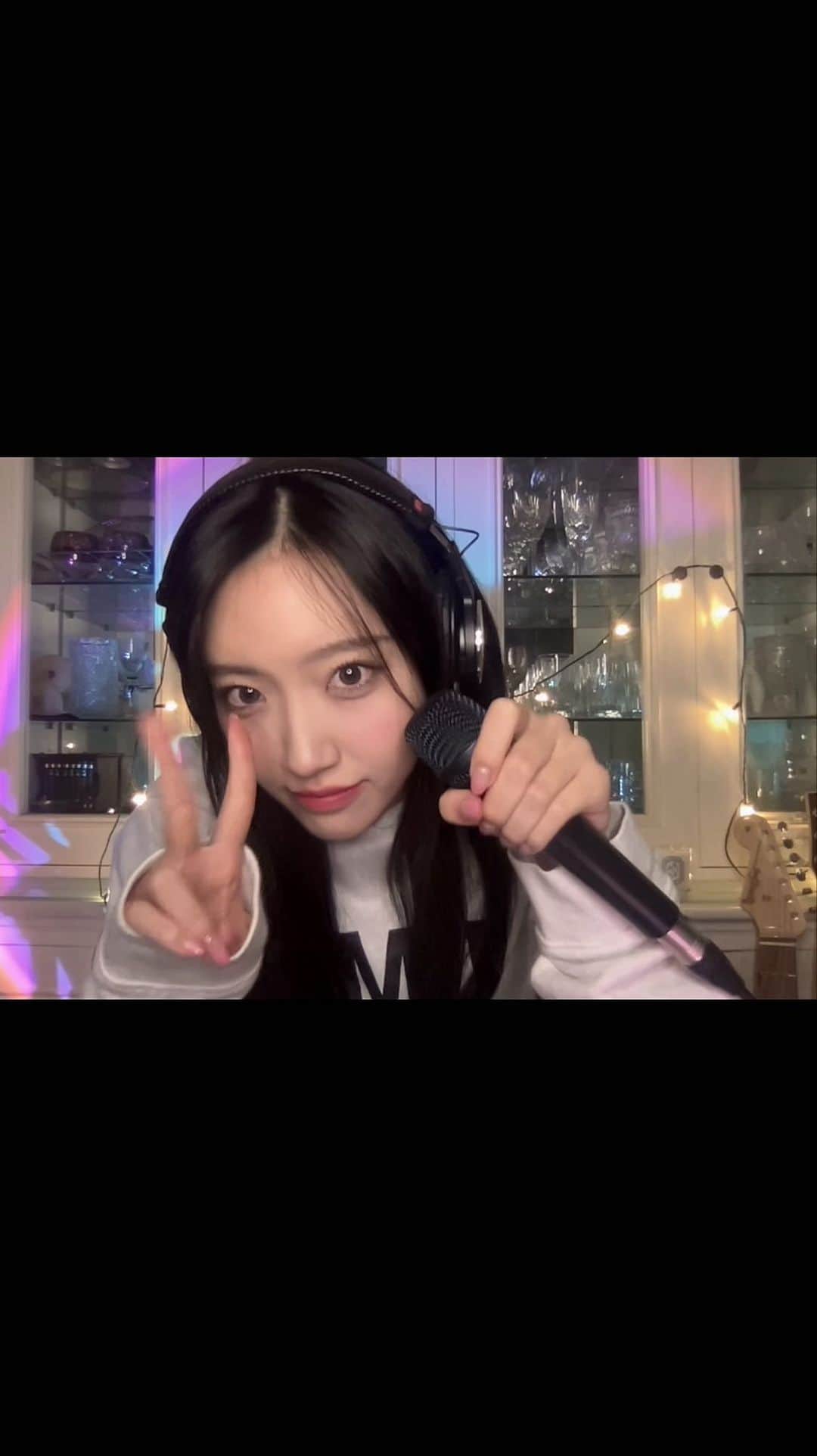 山内若杏名のインスタグラム：「Cupid (Twin Ver.) - @we_fiftyfifty 🏹🤍  I gave a second chance to Cupid~💘  #Cupid #FiftyFifty #큐피트 #피프티피프티  #kpop #vocal #cover」