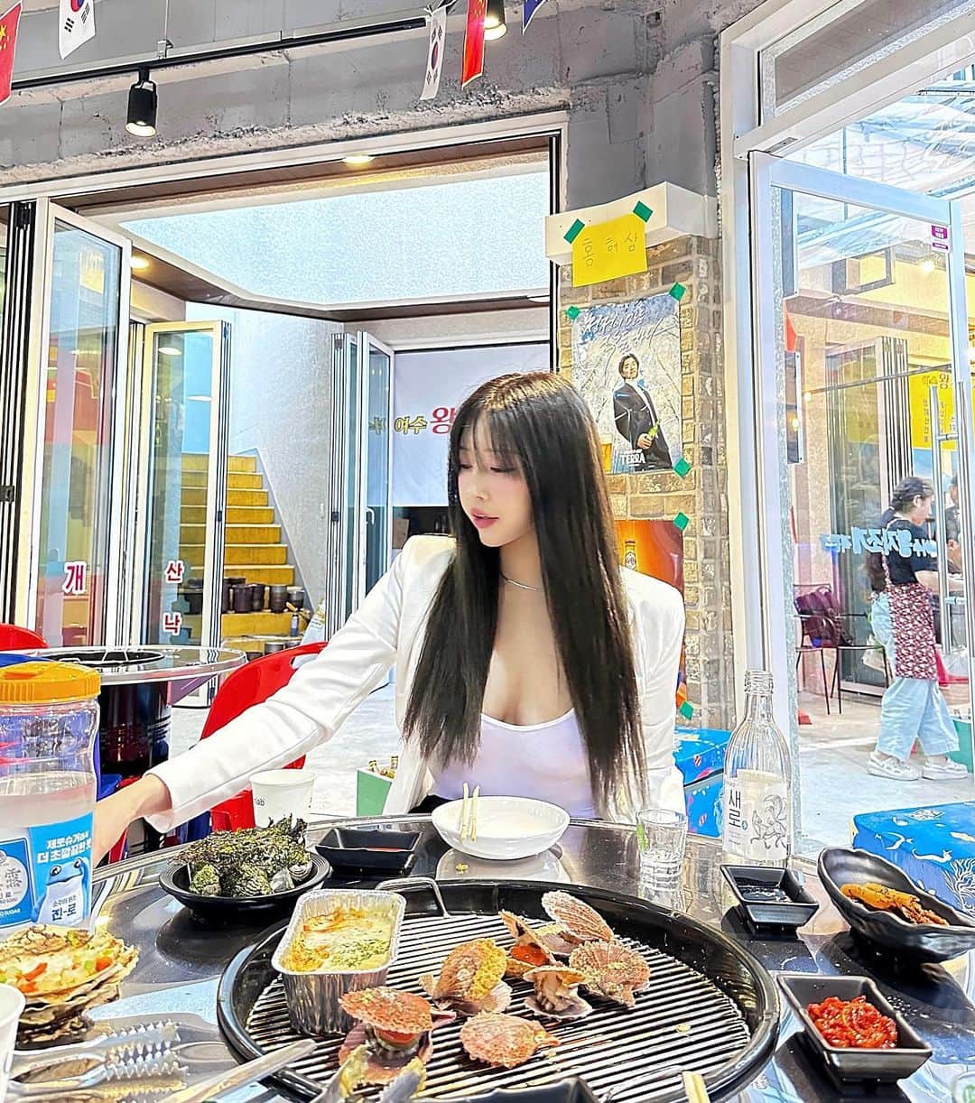 のインスタグラム：「⠀⠀⠀⠀ #글랜더 #glander  하얗게 불태운 어제 🦪🍶♥️」