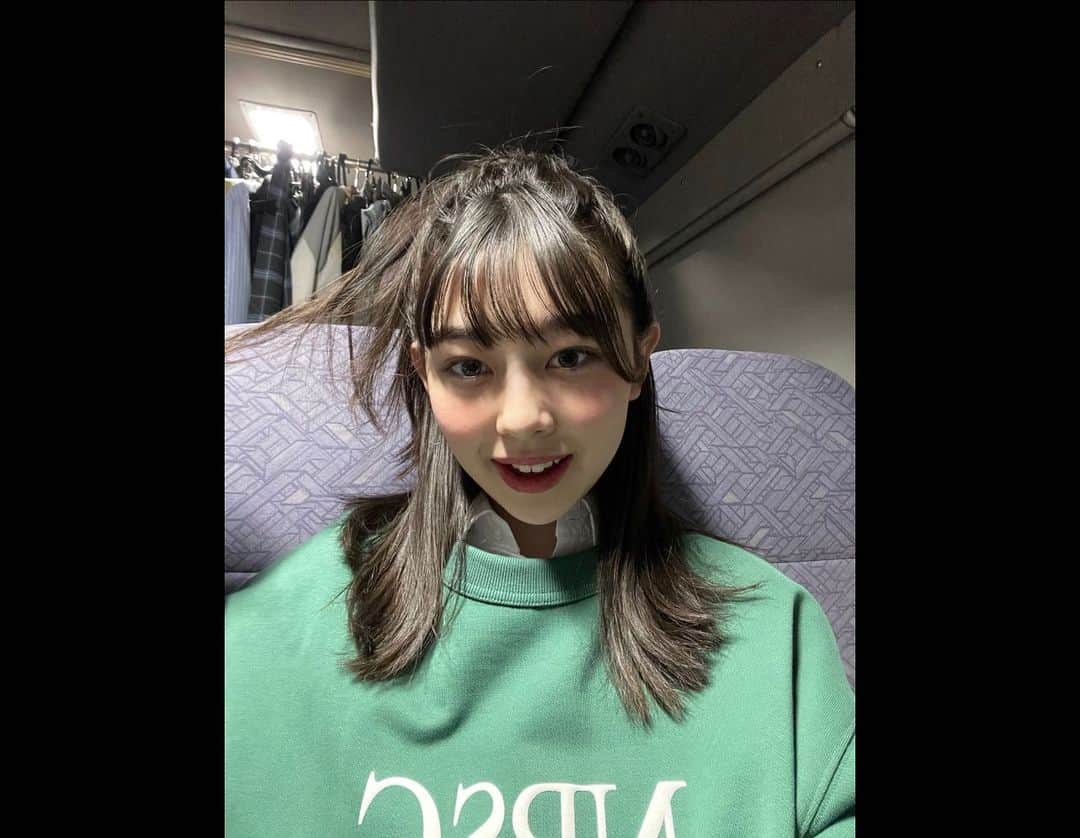 石川花のインスタグラム：「投稿しそびれちゃう写真が沢山あります🤲🏻 これは前のseventeen!」
