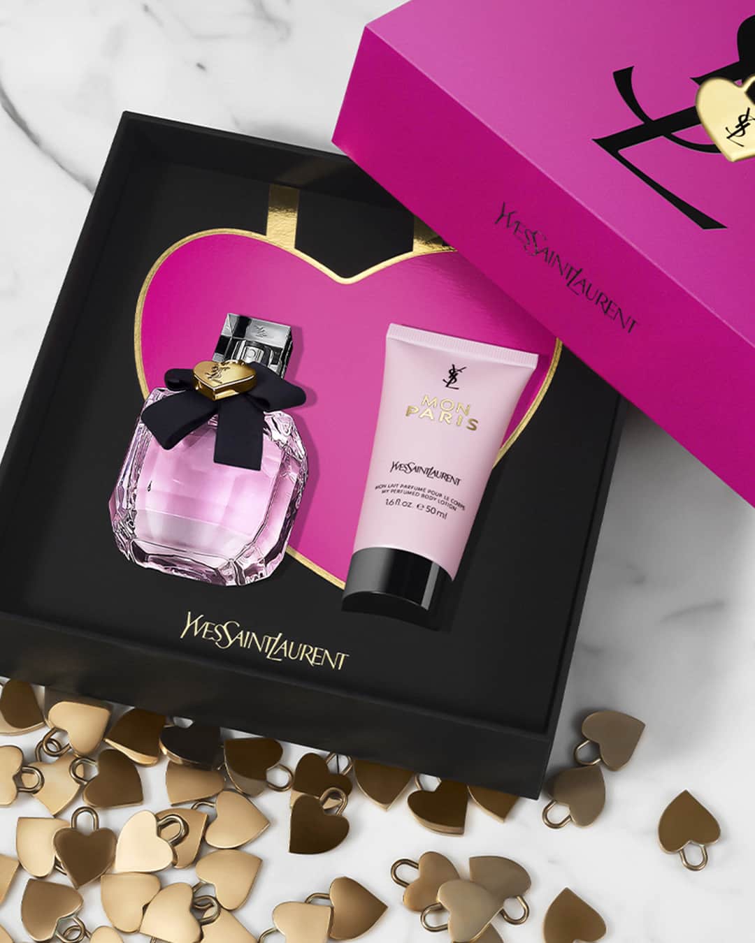 Yves Saint Laurent Beautyさんのインスタグラム写真 - (Yves Saint Laurent BeautyInstagram)「Do you dare to love unconditionally? Unlock your love and give a gift that ignites your passion with MON PARIS EAU DE PARFUM.   MON PARIS EAU DE PARFUM GIFT SET  Available in selected markets.   #YSLBeauty #520」5月20日 23時00分 - yslbeauty