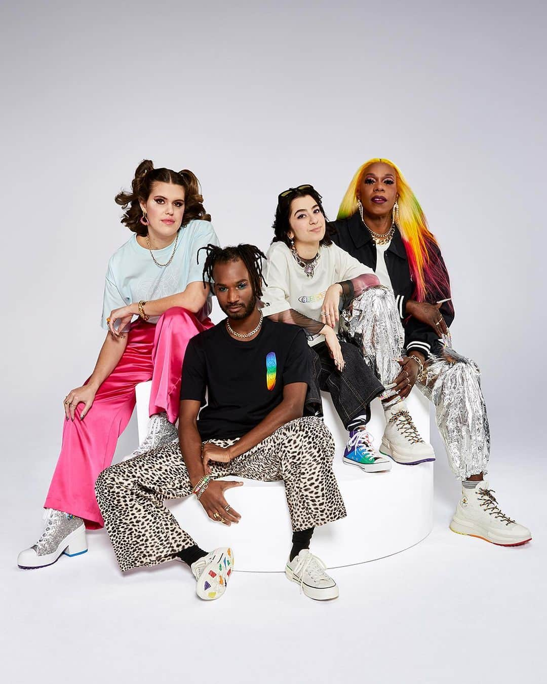 converseのインスタグラム：「@bigfreedia and Converse All Stars @evawestphal, @internet.x and @4yel_ have come together in Pride, power and the joy of self-expression 🫶 #CreateNext   Swipe to see the Pride collection up-close and learn more about how Converse supports our Pride Partners 365 via the 🔗 in bio. #ConversePride」