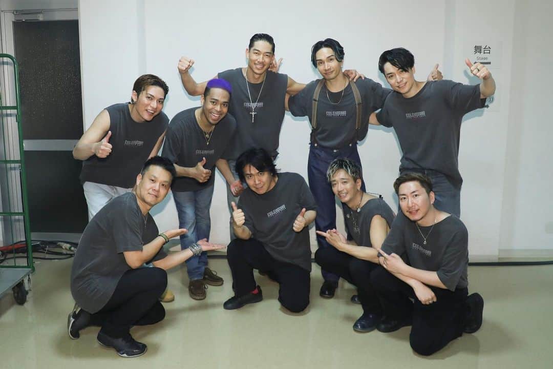 マサ小浜のインスタグラム：「EXILE THE SECOND LIVE TOUR 2023 “Twilight Cinema” in 金沢  個人的にファイナル公演でした  ハイボルテージなエナジー、素晴らしい内容の最高に楽しいライブでした！ (SECONDの皆さんの抱腹絶倒のMC 今日もやばすぎ)  お客様、セカンドの皆さん、バンド、スタッフ、関係者の皆様、本当にありがとございました 殘り3公演頑張ってください  #exilethesecond #twilightcinema #guitar」
