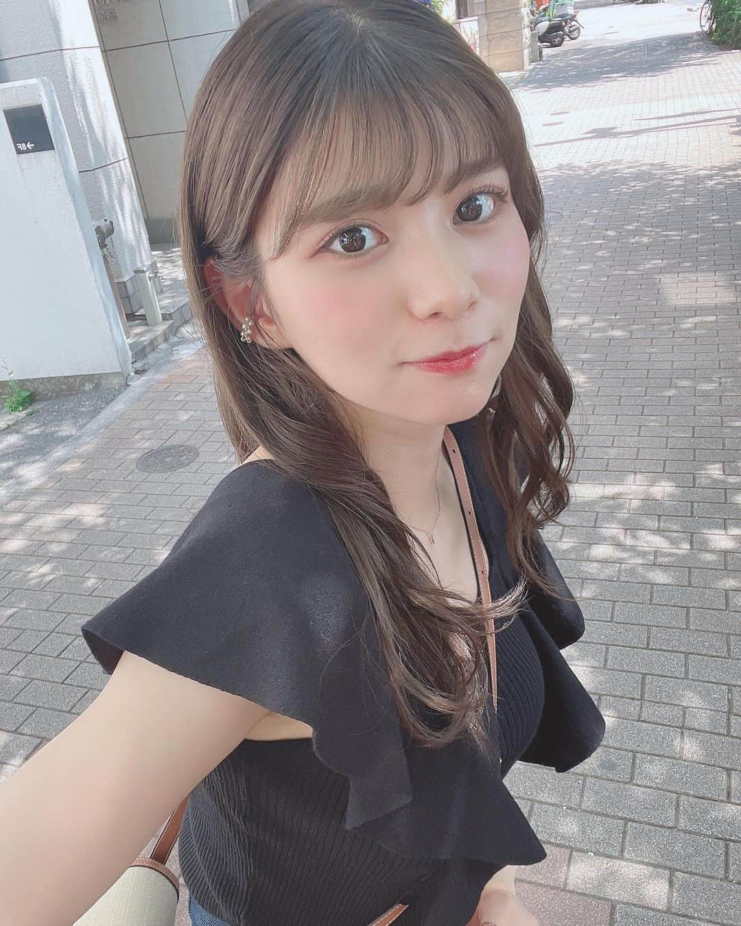 本田夕歩さんのインスタグラム写真 - (本田夕歩Instagram)「暑いね  #ootd #MERCURYDUO #snidel #春夏コーデ #コーディネート #셀피 #데일리룩 #코디스타그램」5月20日 23時07分 - pon_chan216