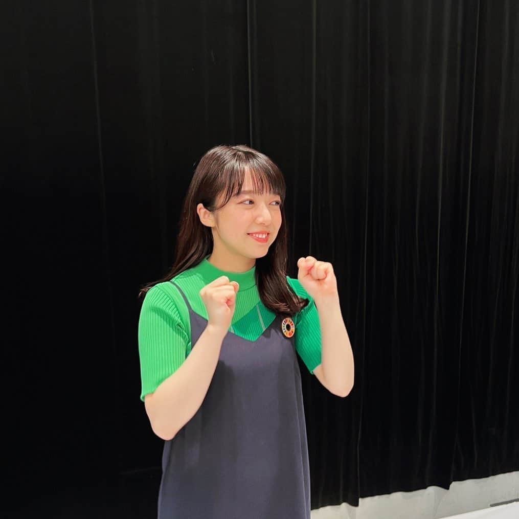 のインスタグラム：「SDGsの日、8時間の生放送が無事に終わりました！たくさん学んで笑って心動かされました。ずっしりとした余韻が心地良いです。 今日ご紹介しただけでもたくさんの人が動いていらして、そしてこんなにも成功例があるのだなと勇気が出ました。 考えることを、意識することを続けていきます。明日からも、一緒にやろうSDGs🌱」