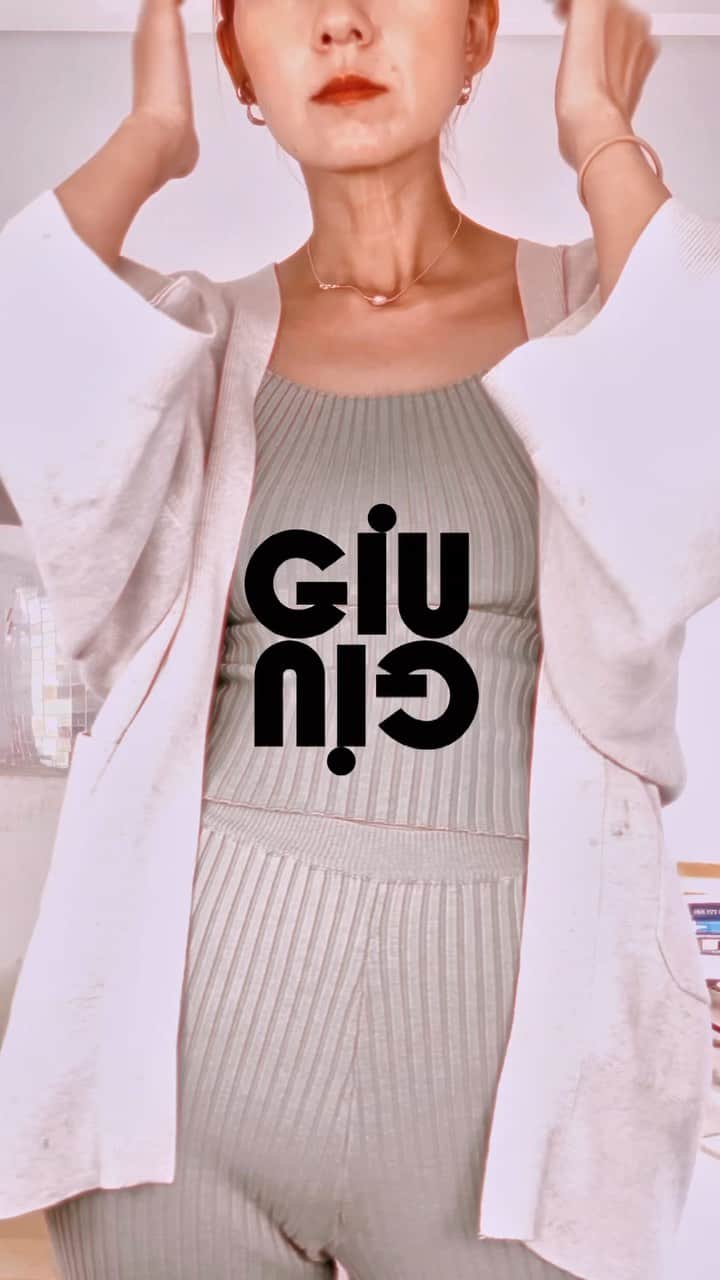 三苫愛のインスタグラム：「@giugiu in @pluietokyo ❤️‍🔥❤️‍🔥 5/26までです！ デザイン、心地よさ、全てにおいて最高なのです。 こんなに集めてたとは、、、！😳🫶🏻」