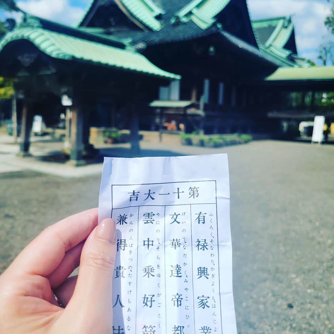 角川慶子さんのインスタグラム写真 - (角川慶子Instagram)「久しぶりに柴又の帝釈天行ってきたよ。 前も大吉だったけど、今日も大吉。 大吉しか入ってないのかな。」5月20日 15時09分 - keikokadokawa