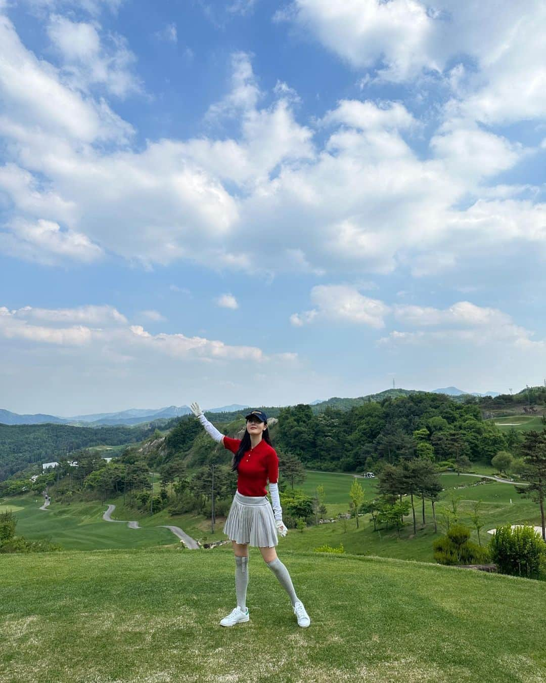 ハン・ソナさんのインスタグラム写真 - (ハン・ソナInstagram)「#지난⛳️🏌️‍♀️🌿🌞」5月20日 15時50分 - shh_daily